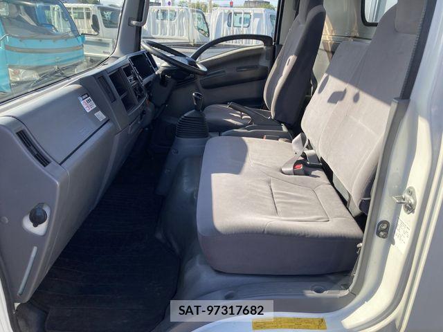 Isuzu ELF TRUCK 2011-11 6814825-7