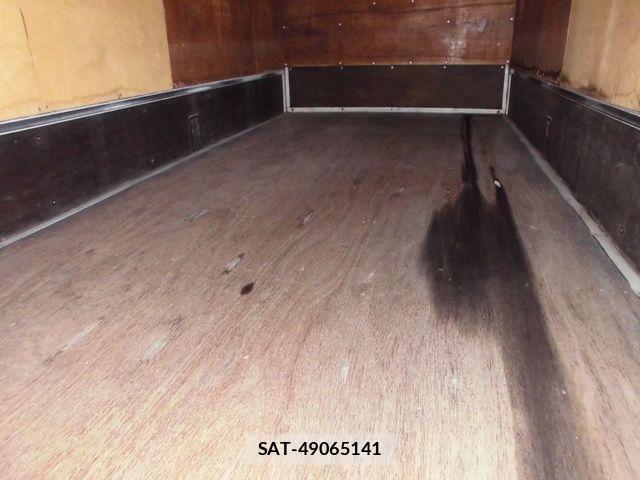 Isuzu ELF TRUCK 1996-11 6814824-5