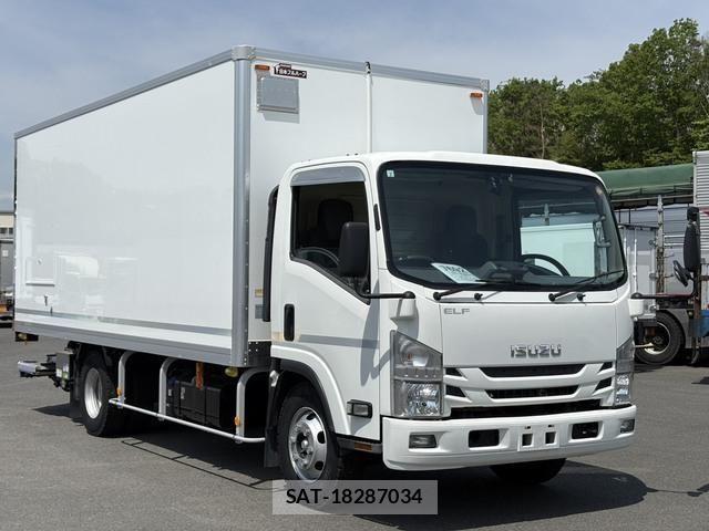 Isuzu ELF TRUCK 2020-03 6814812-2