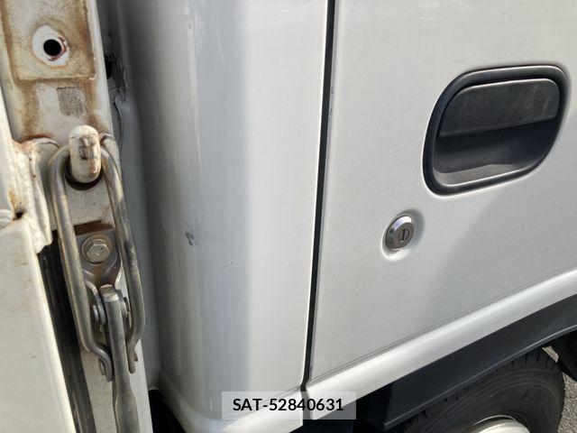 Isuzu ELF TRUCK 2019-08 6814817-11