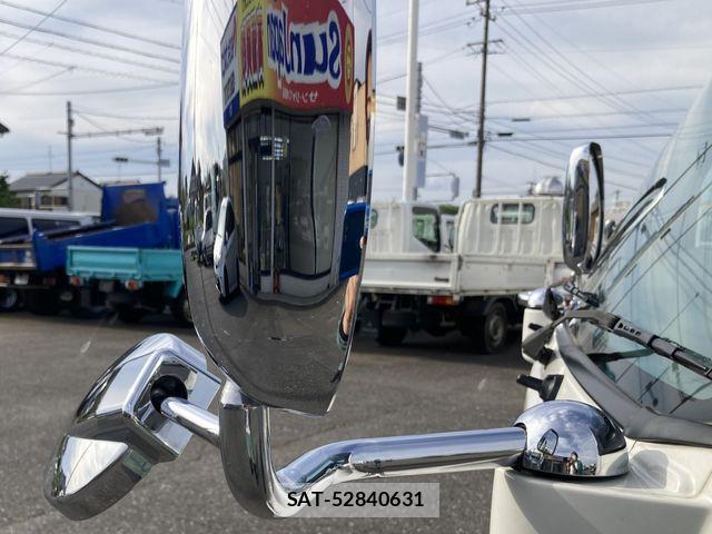 Isuzu ELF TRUCK 2019-08 6814817-12
