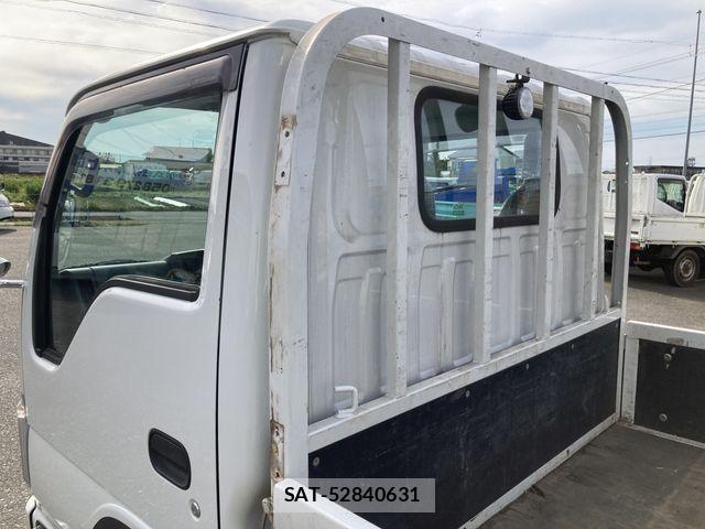 Isuzu ELF TRUCK 2019-08 6814817-14