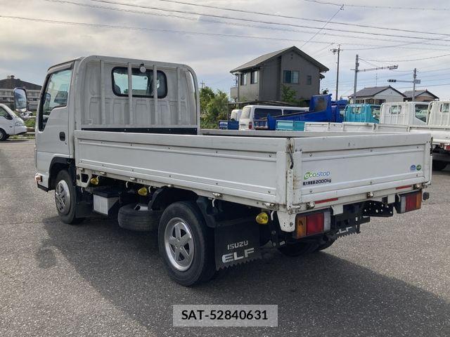 Isuzu ELF TRUCK 2019-08 6814817-2