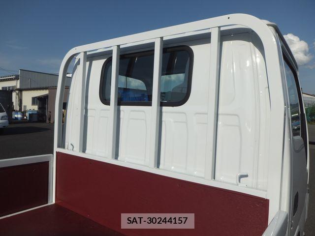 Isuzu ELF TRUCK 2016-04 6814818-9