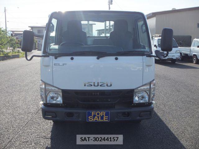 Isuzu ELF TRUCK 2016-04 6814818-1