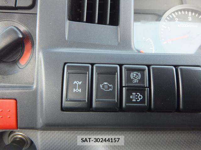 Isuzu ELF TRUCK 2016-04 6814818-20