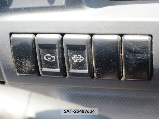 Isuzu ELF TRUCK 2014-03 6904711-12