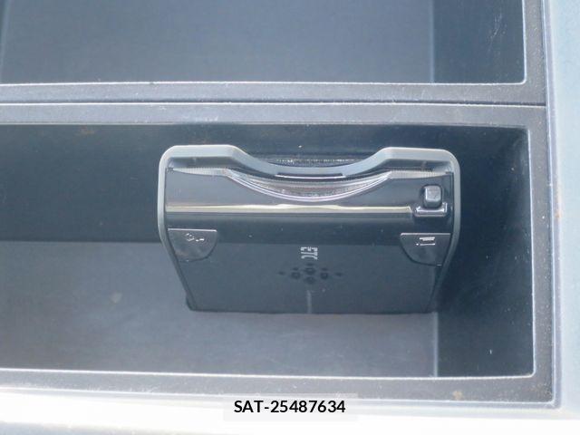 Isuzu ELF TRUCK 2014-03 6904711-14