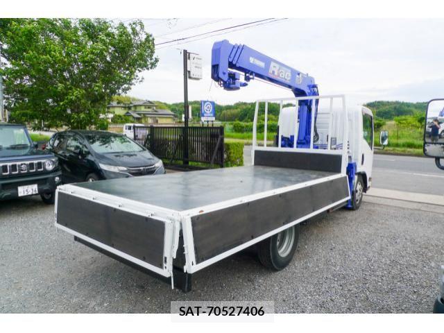 Isuzu ELF TRUCK 2013-06 6904655-9
