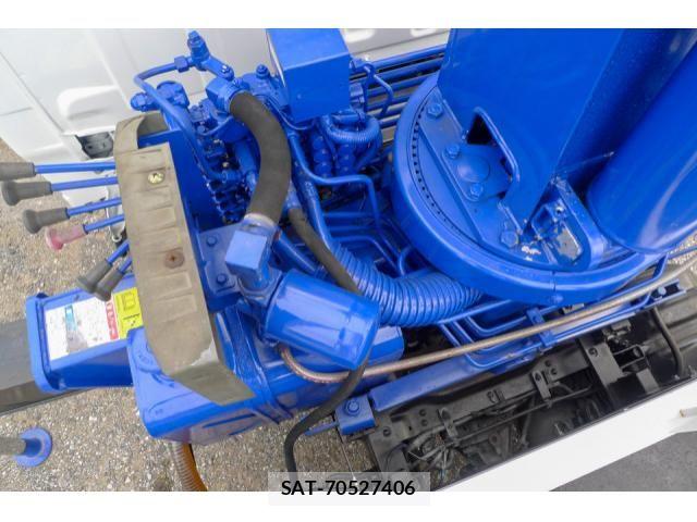 Isuzu ELF TRUCK 2013-06 6904655-20