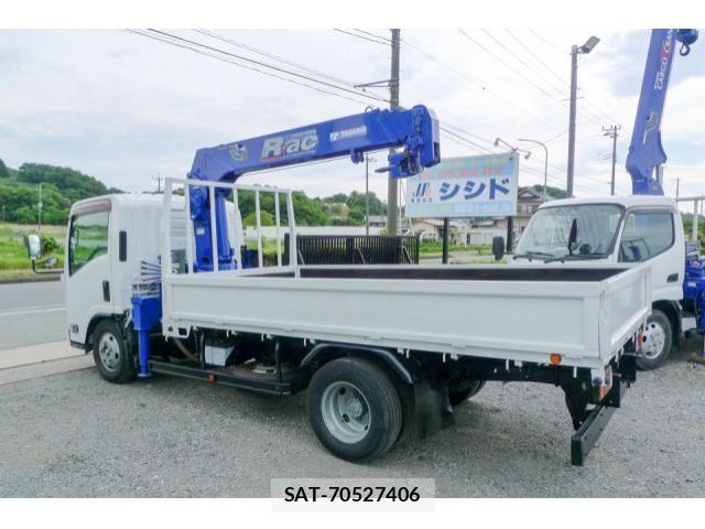 Isuzu ELF TRUCK 2013-06 6904655-4
