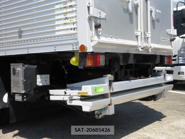 Isuzu ELF TRUCK 2018-11 6904643-19