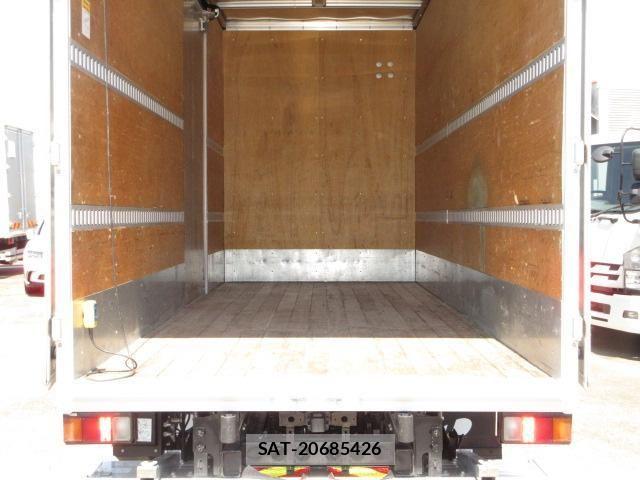 Isuzu ELF TRUCK 2018-11 6904643-24