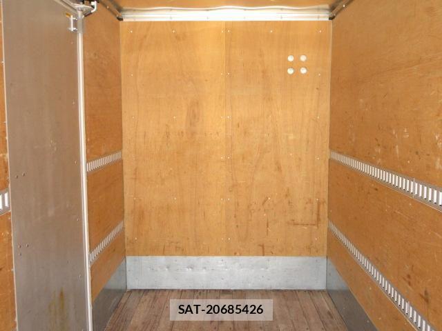 Isuzu ELF TRUCK 2018-11 6904643-27