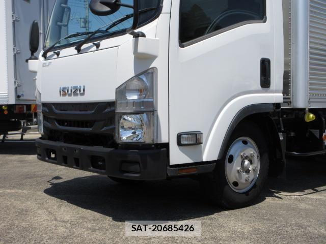 Isuzu ELF TRUCK 2018-11 6904643-6