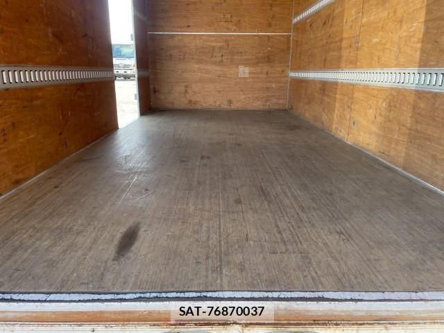 Isuzu ELF TRUCK 2020-02 6904644-14