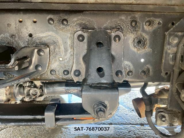 Isuzu ELF TRUCK 2020-02 6904644-21