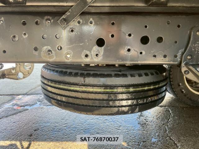 Isuzu ELF TRUCK 2020-02 6904644-23
