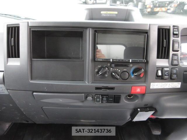 Isuzu ELF TRUCK 2019-12 6904707-12