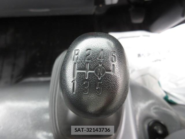 Isuzu ELF TRUCK 2019-12 6904707-13