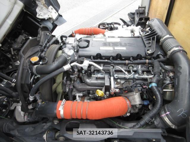 Isuzu ELF TRUCK 2019-12 6904707-21