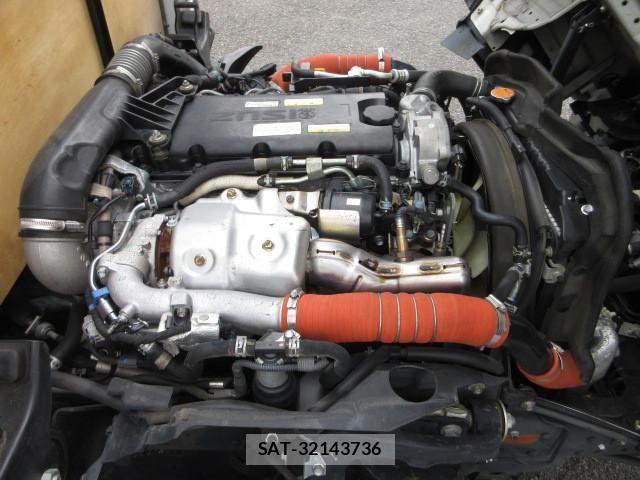 Isuzu ELF TRUCK 2019-12 6904707-22