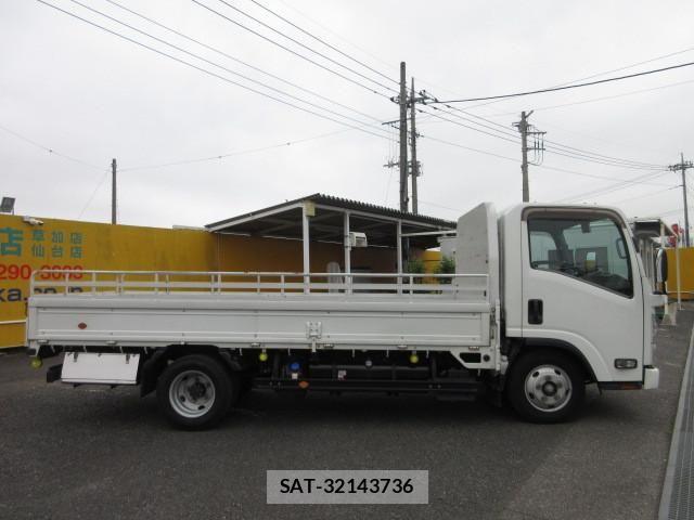 Isuzu ELF TRUCK 2019-12 6904707-5