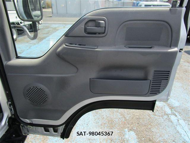 Isuzu ELF TRUCK 2015-12 6904709-20
