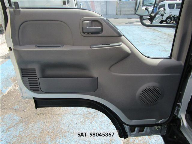Isuzu ELF TRUCK 2015-12 6904709-21