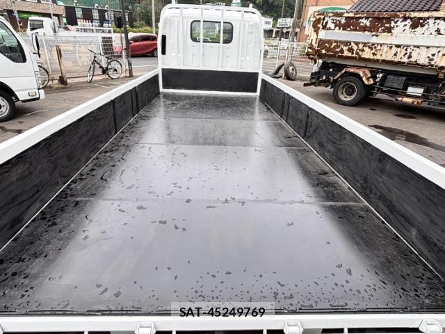 Isuzu ELF TRUCK 2013-10 6904700-11