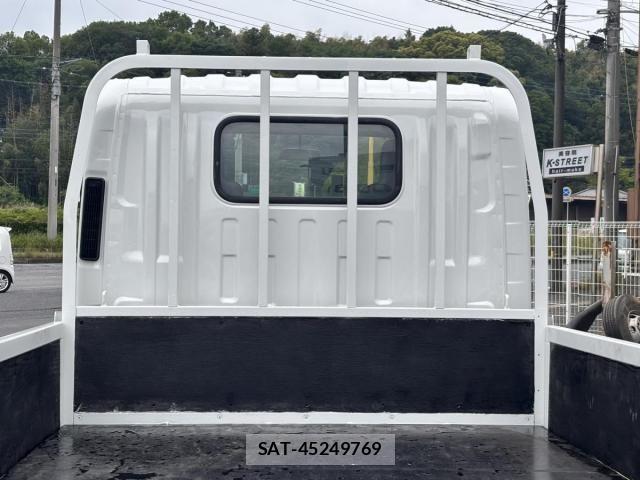 Isuzu ELF TRUCK 2013-10 6904700-12