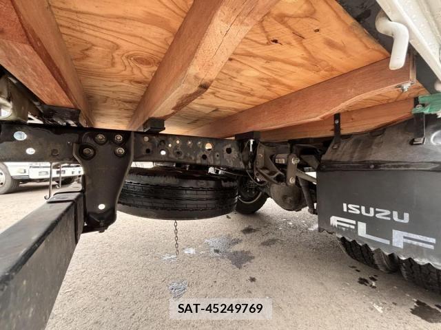Isuzu ELF TRUCK 2013-10 6904700-18