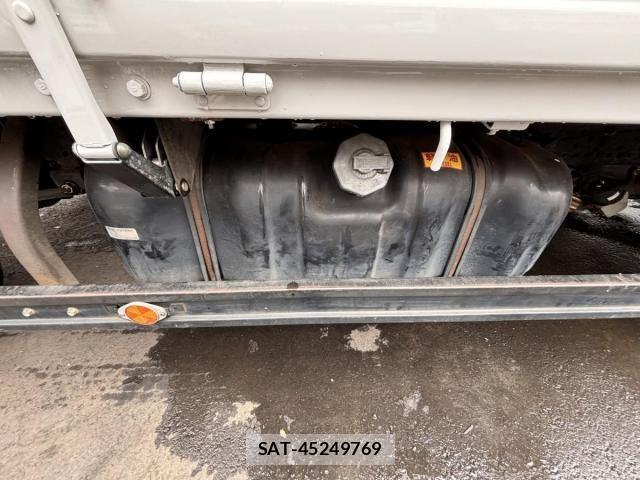 Isuzu ELF TRUCK 2013-10 6904700-21