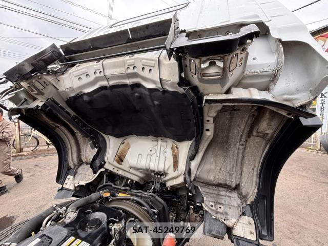 Isuzu ELF TRUCK 2013-10 6904700-29