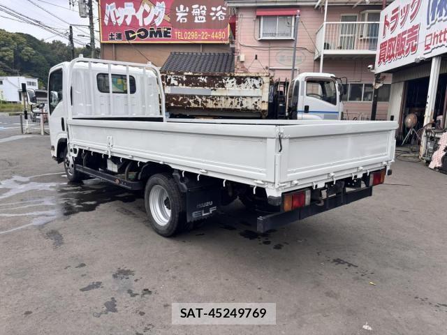 Isuzu ELF TRUCK 2013-10 6904700-6