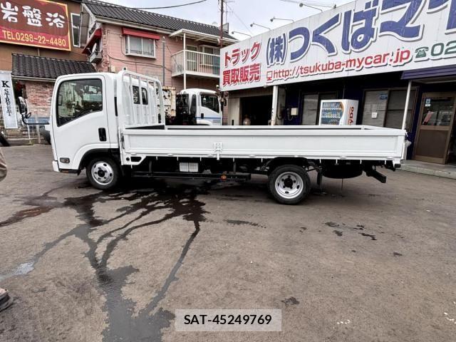 Isuzu ELF TRUCK 2013-10 6904700-7