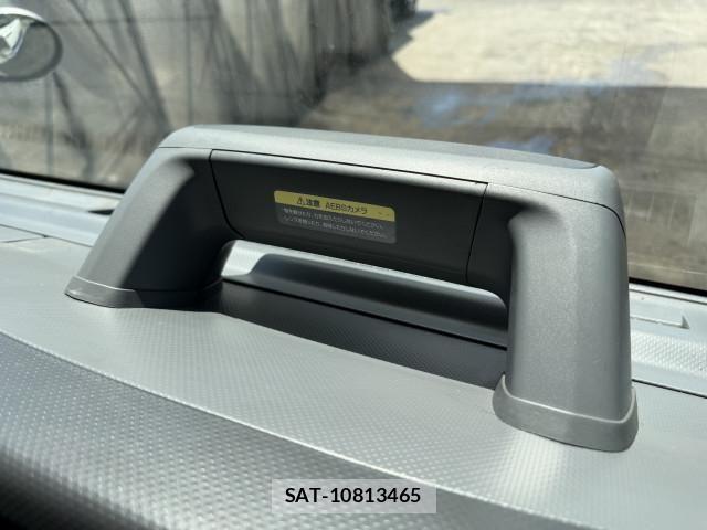Isuzu ELF TRUCK 2021-06 6904675-14