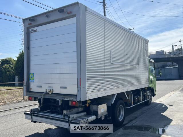 Isuzu ELF TRUCK 2017-03 6904692-3