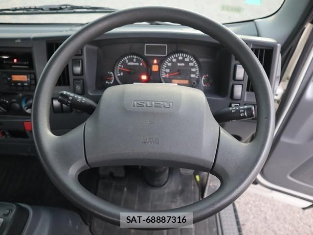 Isuzu ELF TRUCK 2019-02 6904667-3
