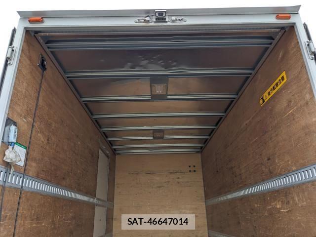 Isuzu ELF TRUCK 2018-02 6904645-19