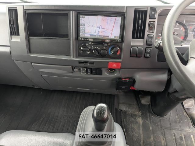 Isuzu ELF TRUCK 2018-02 6904645-26