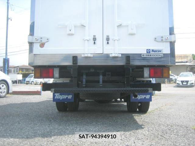 Isuzu ELF TRUCK 2017-03 6904690-17