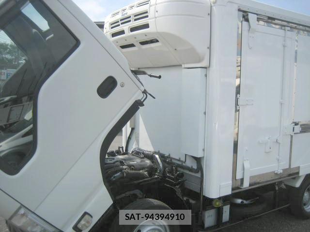 Isuzu ELF TRUCK 2017-03 6904690-21