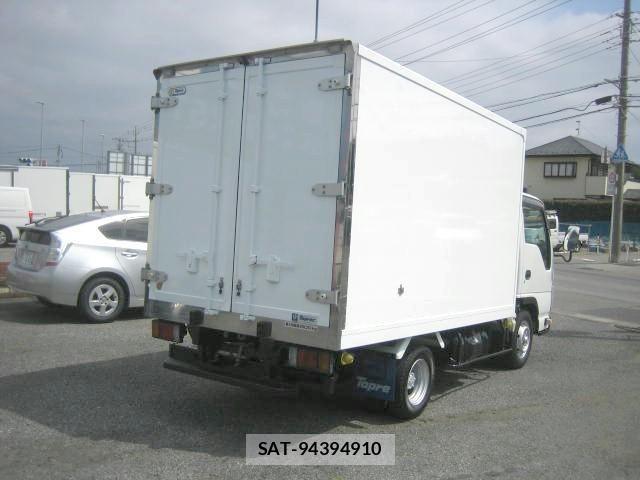 Isuzu ELF TRUCK 2017-03 6904690-2