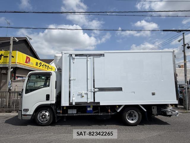 Isuzu ELF TRUCK 2021-03 6904680-4