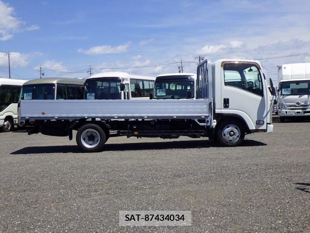 Isuzu ELF TRUCK 2017-07 6904674-4