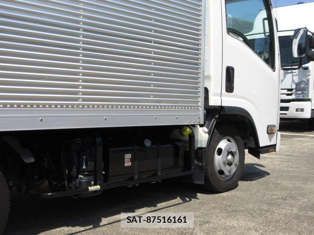 Isuzu ELF TRUCK 2021-07 6904662-18