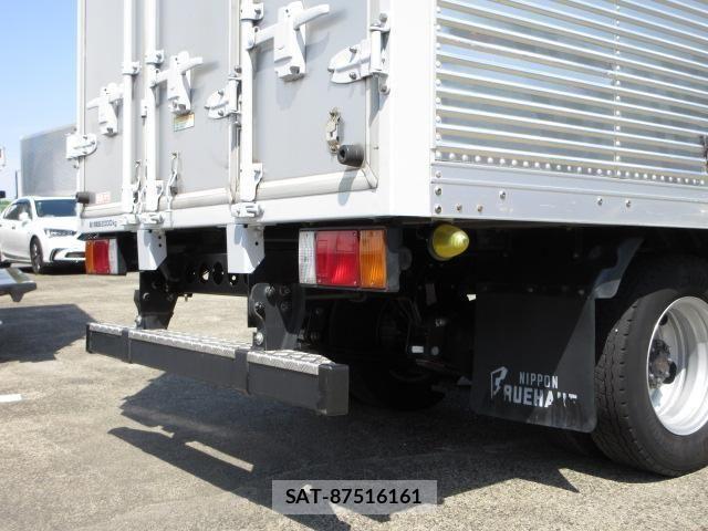 Isuzu ELF TRUCK 2021-07 6904662-21