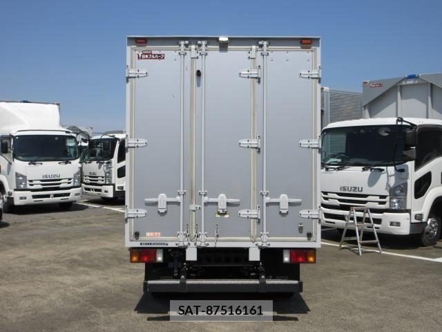 Isuzu ELF TRUCK 2021-07 6904662-5
