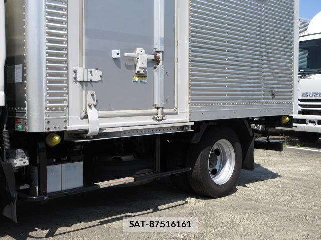Isuzu ELF TRUCK 2021-07 6904662-8